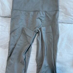 SET Active Leggings